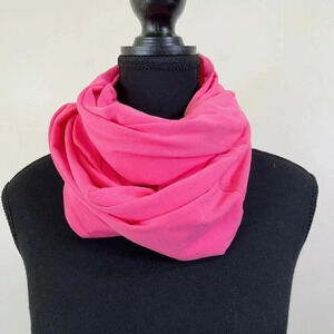 Ivivva  Infinity Pink Scarf